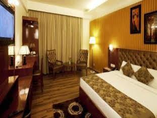 Hotel Asia Jammu Tawi Катра Екстер'єр фото