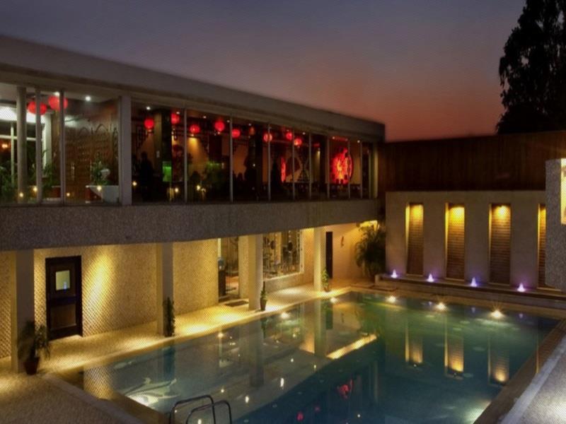 Hotel Asia Jammu Tawi Катра Екстер'єр фото